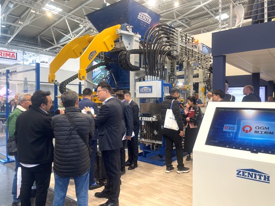 Quangong Co., Ltd. gör stor debut på Shanghai International Waste Management Expo Smart Manufacturing möjliggör utveckling av 
